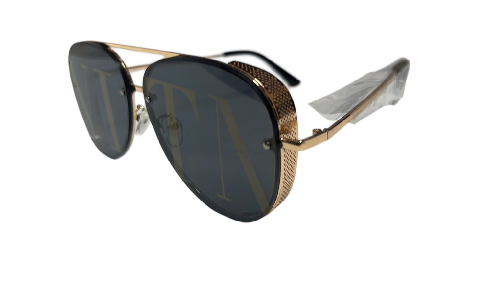 Luxury black sunglasses